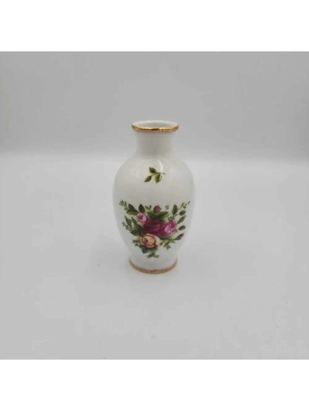 Royal Albert Old Country Roses Small Porcelain Vase 4